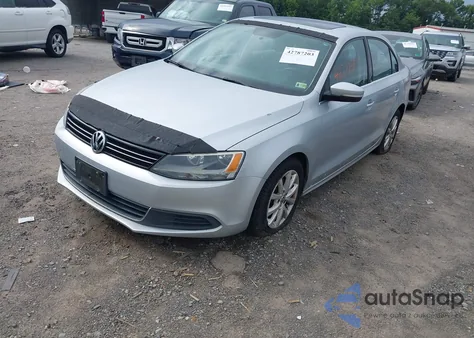 2013 Volkswagen Jetta 2.5L Se from USA, damaged, VIN 3VWDX7AJ4DM360787